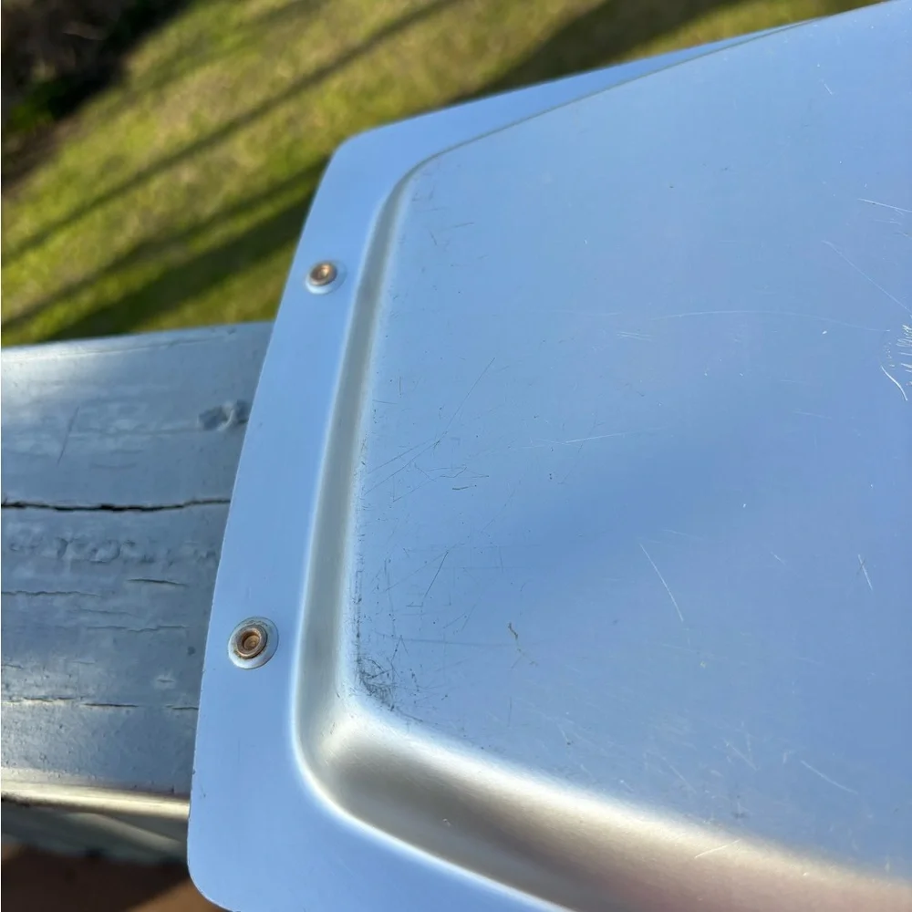 Vintage Mirro Medallion Serving Tray MCM Aluminum & Teak 1950s 1960s Atomic - Picture 13 of 14